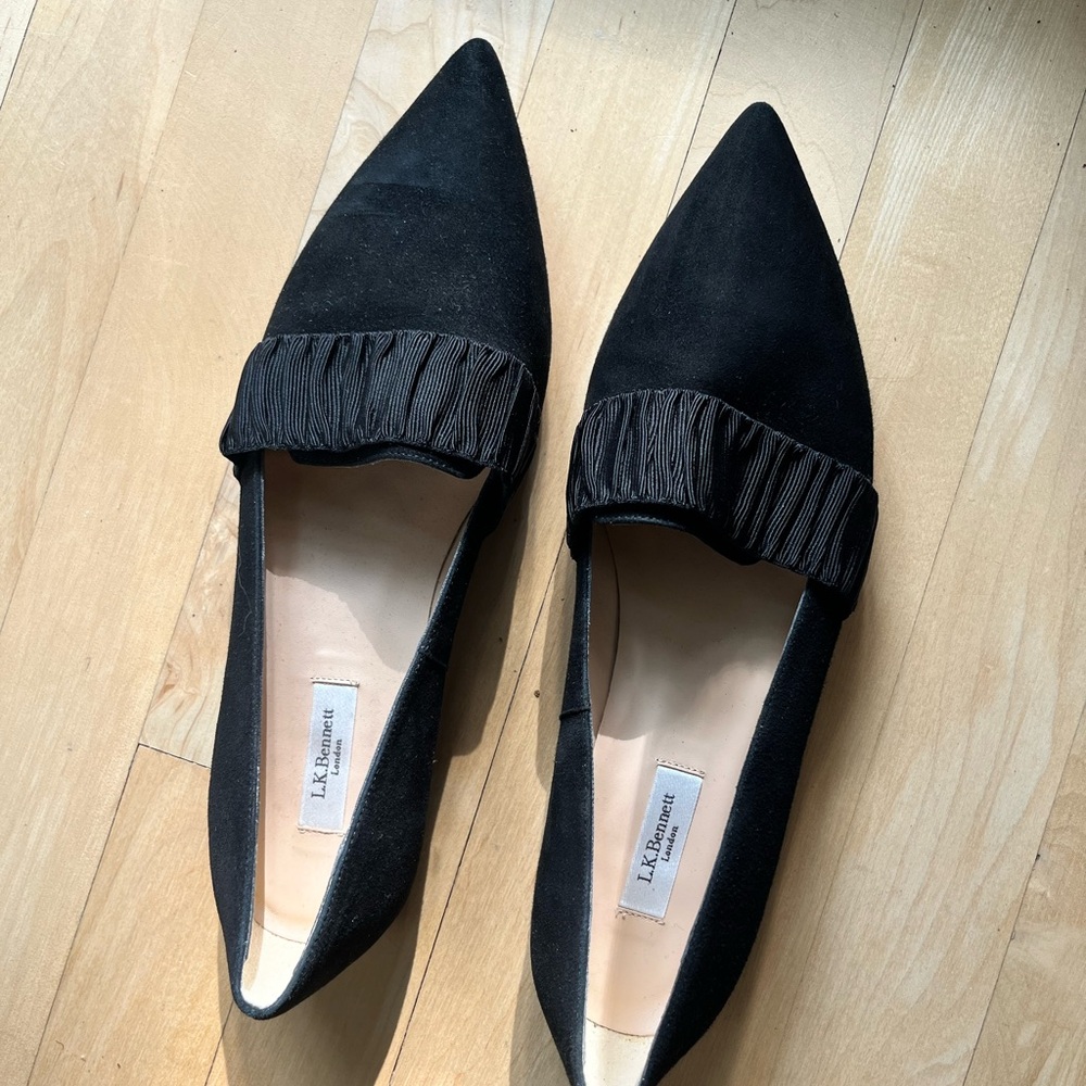 LK Bennett Black Flats & Loafers